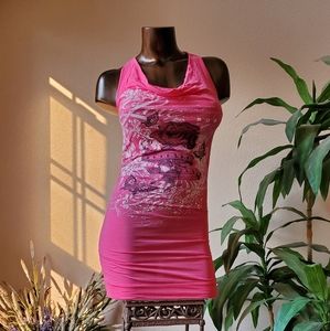 Bloom. Size small. Pink